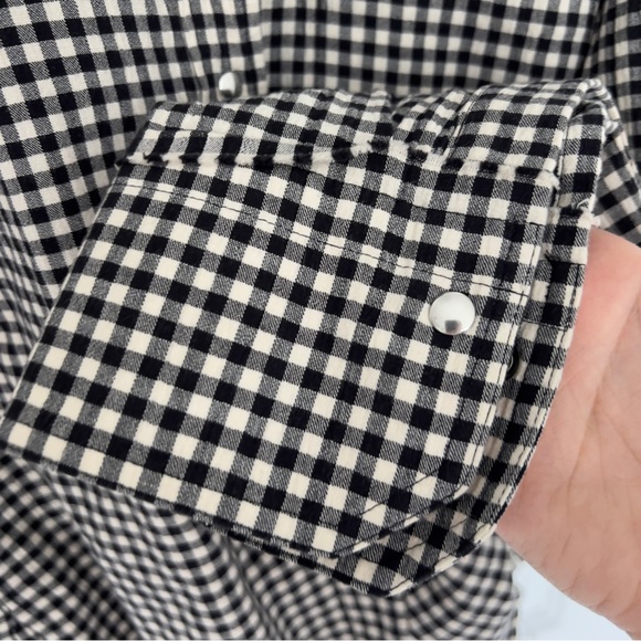 HELMUT LANG
Plaid Print Long Sleeve  snap button down shirt size S - Picture 10 of 11